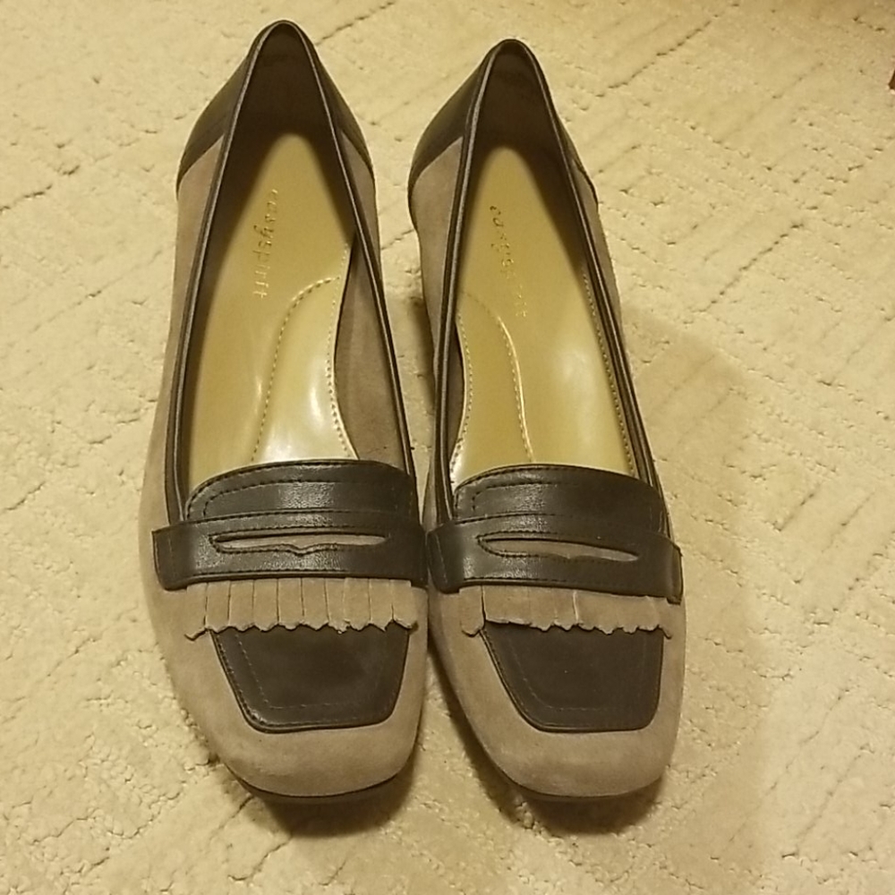 Easy spirit wedges taupe NWOT 8.5